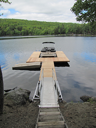 Philips Lake float dock